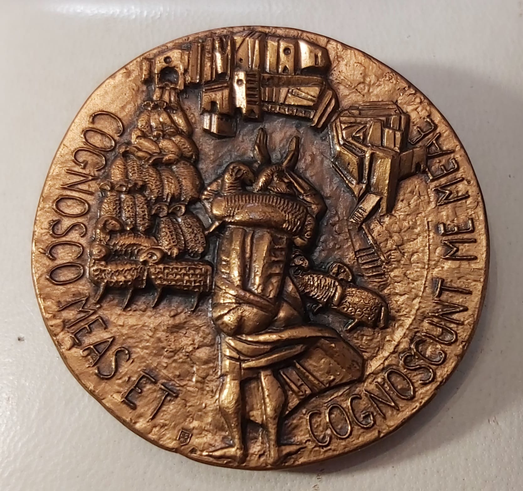 secondary image