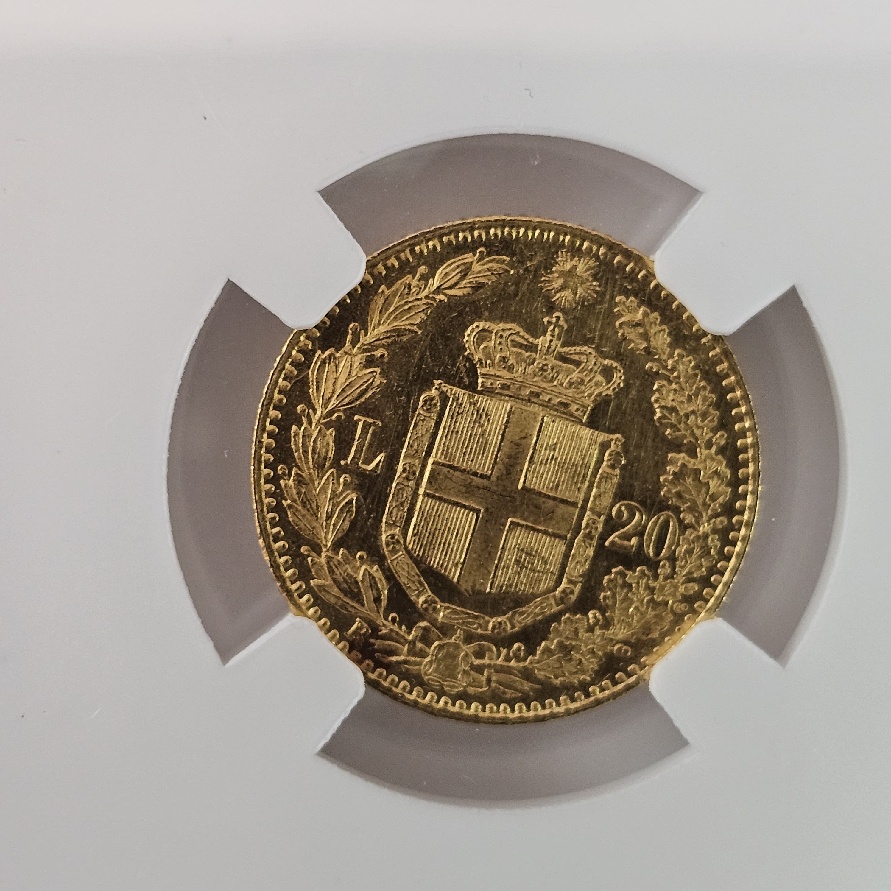 secondary image