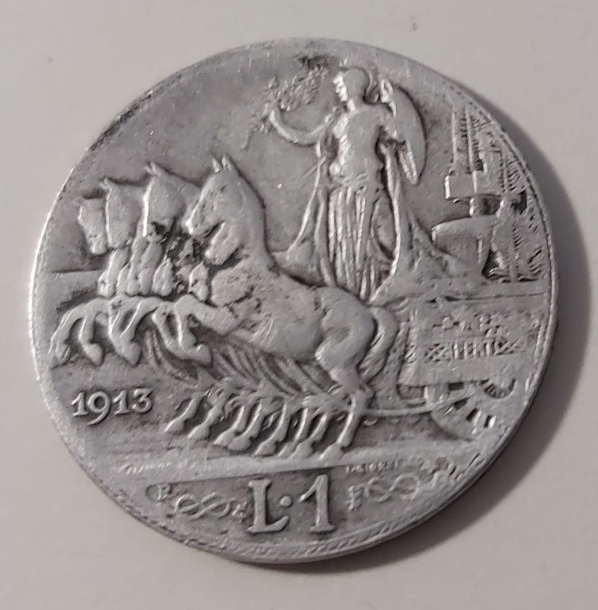 primary image