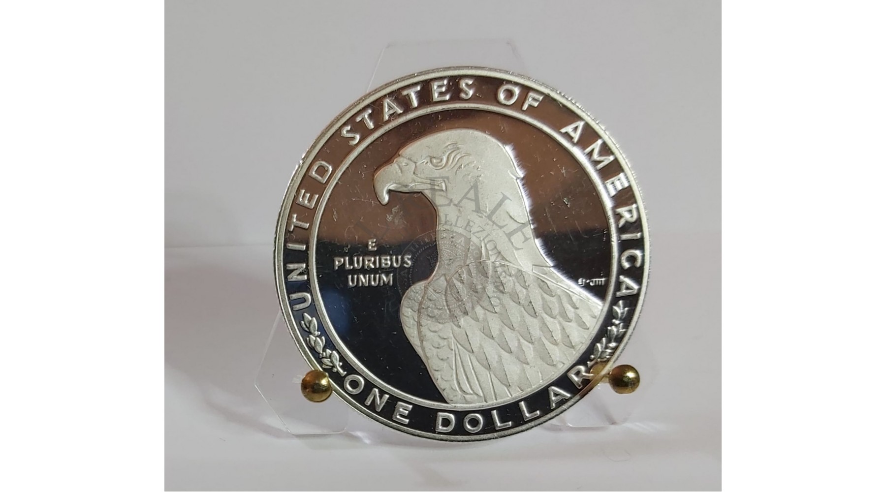 secondary image