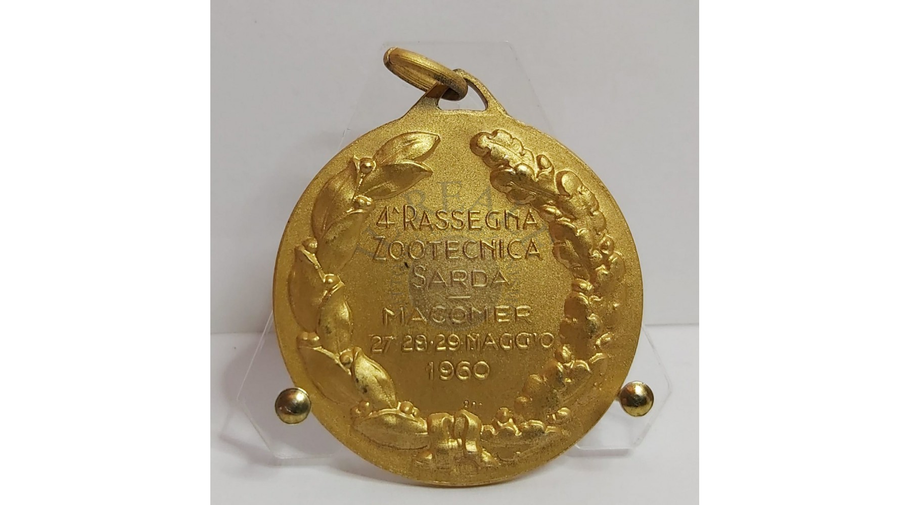 secondary image