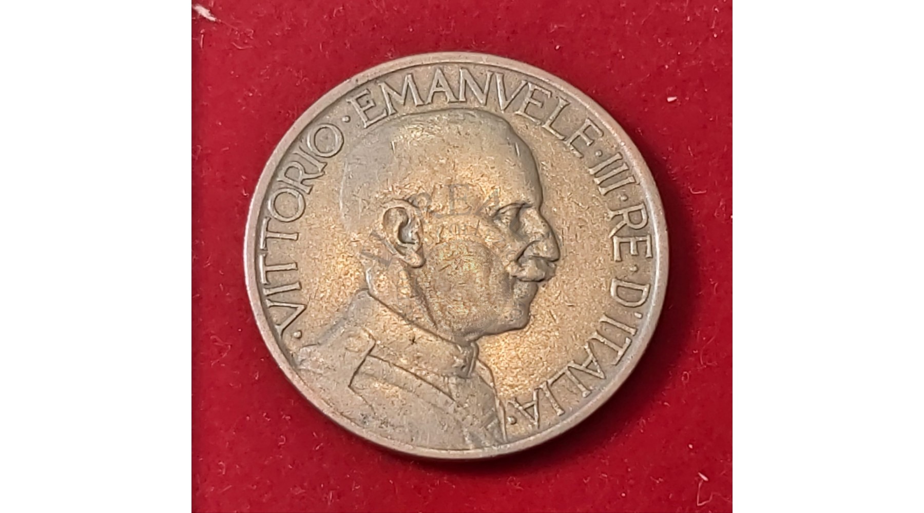 secondary image