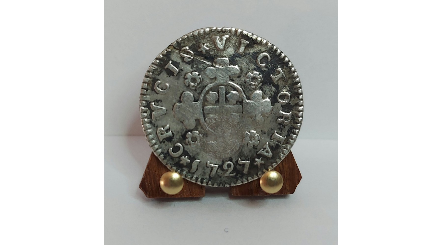 secondary image