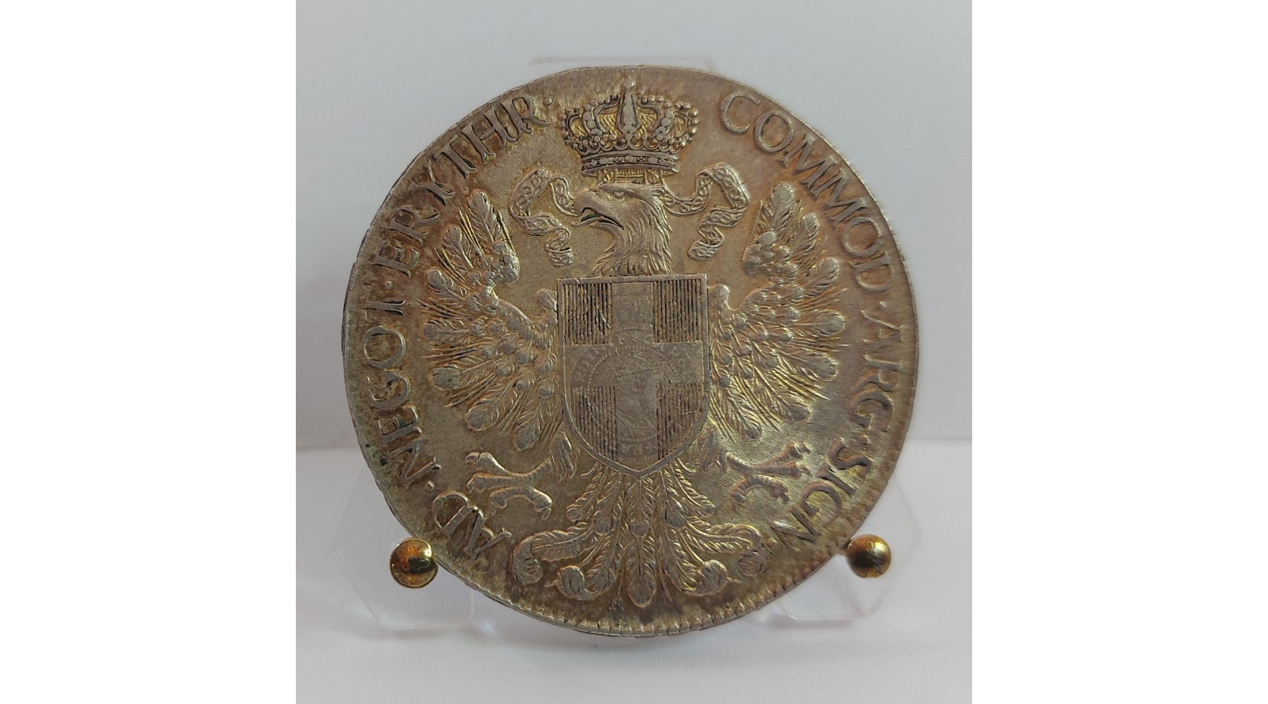 secondary image