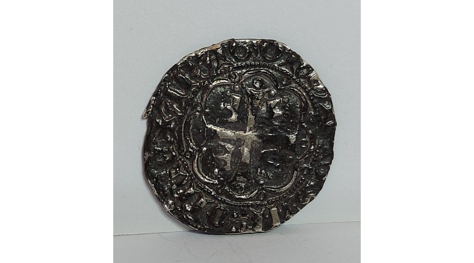 secondary image