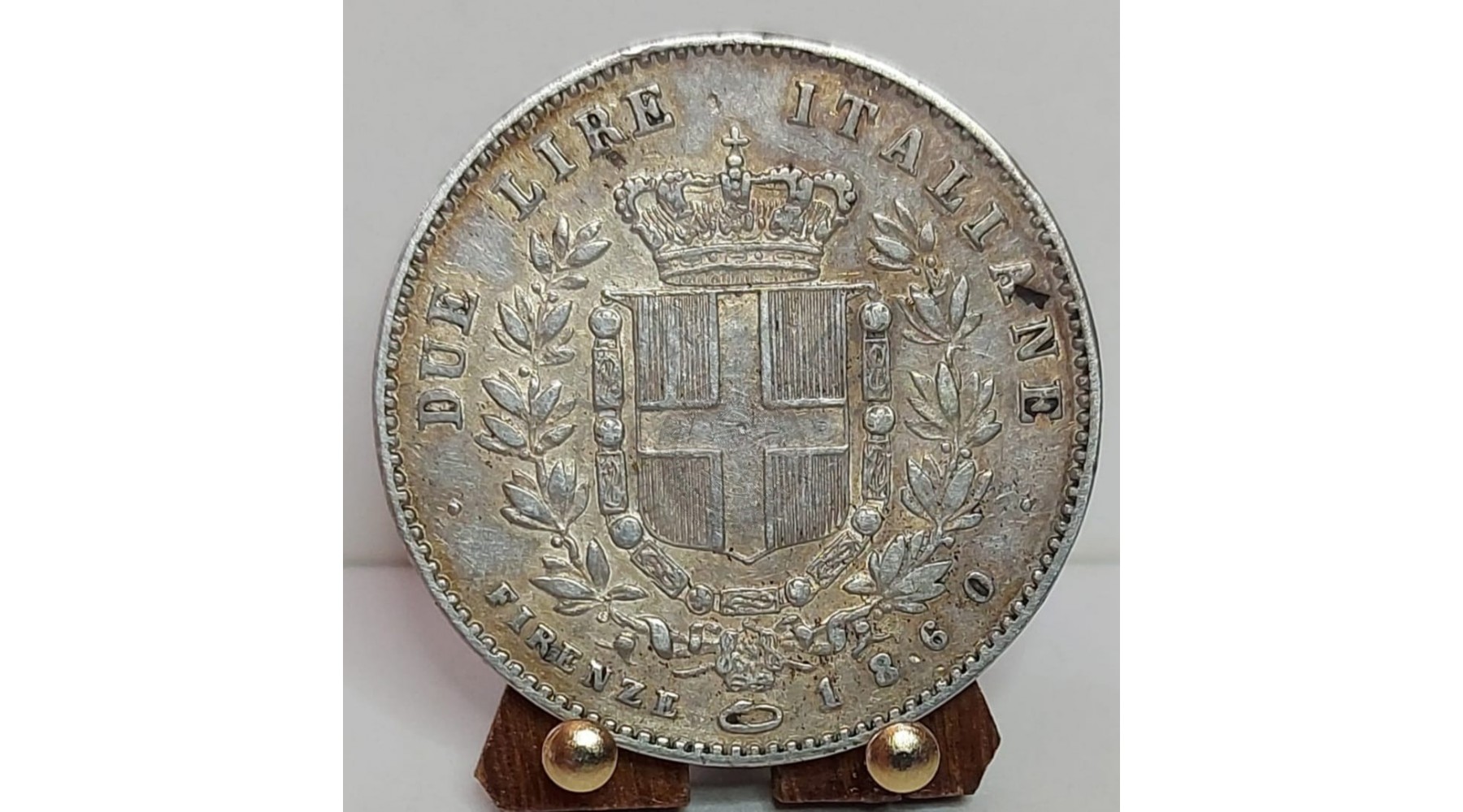 secondary image