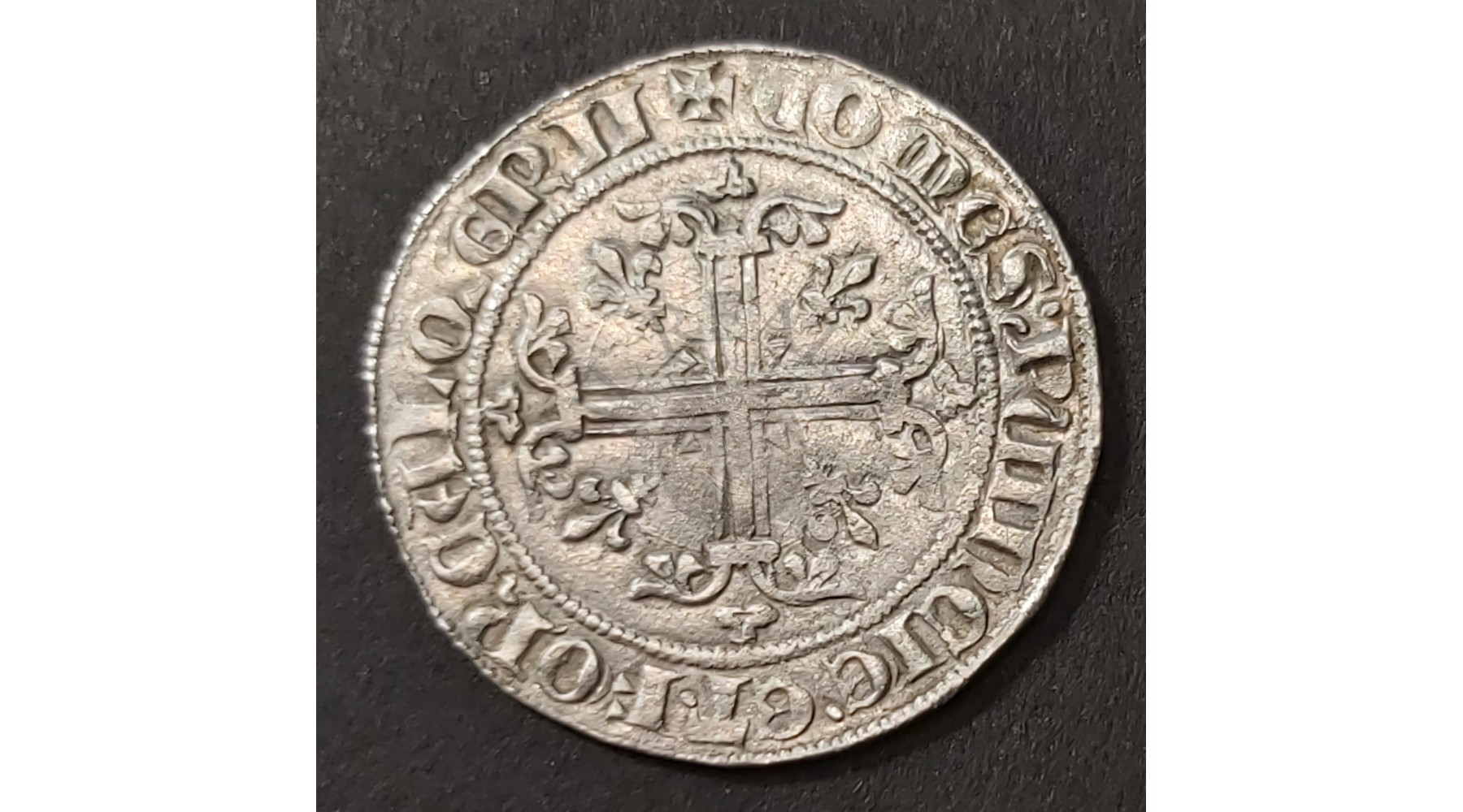 secondary image