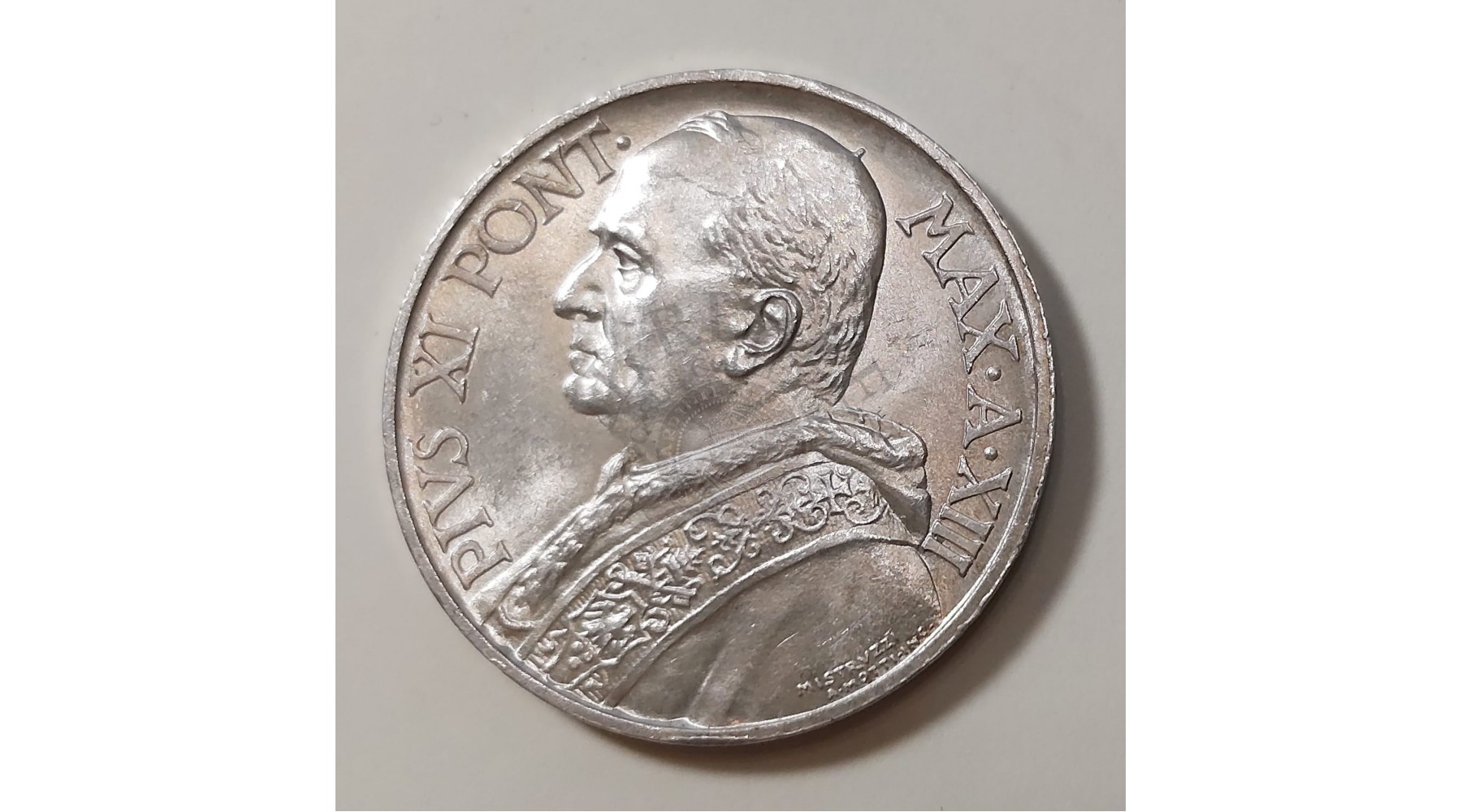 secondary image