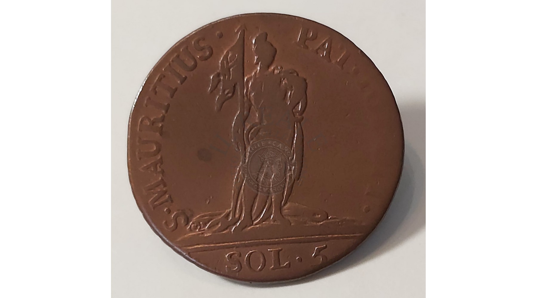 secondary image