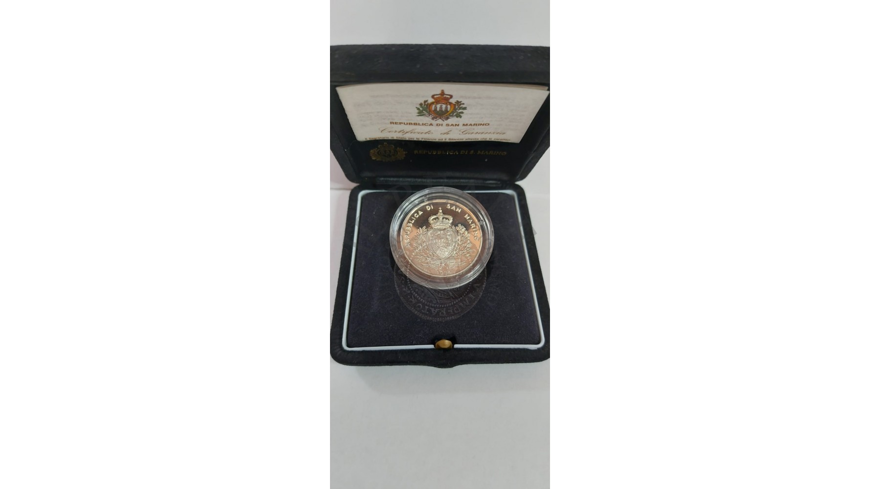 secondary image