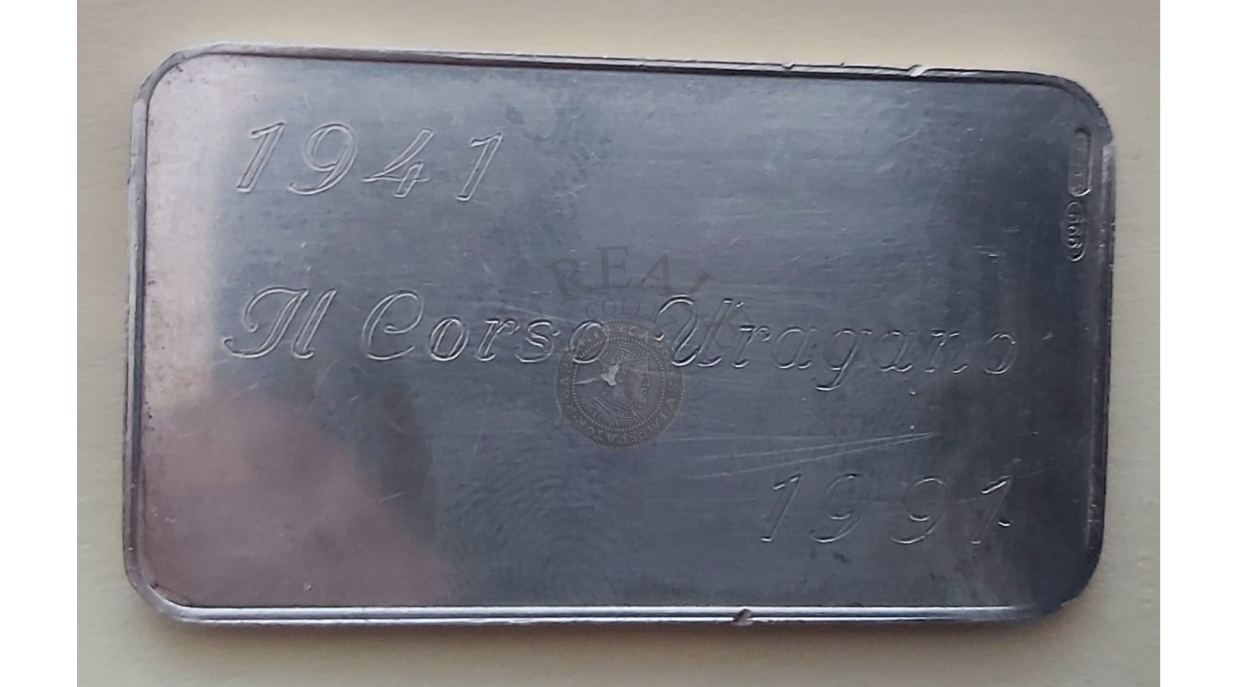 secondary image
