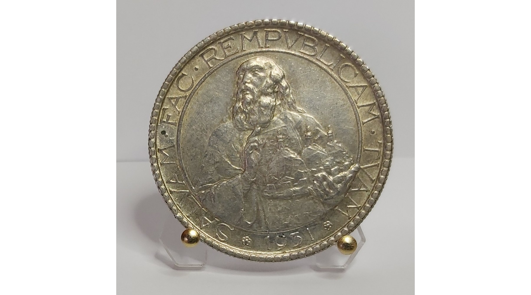 secondary image